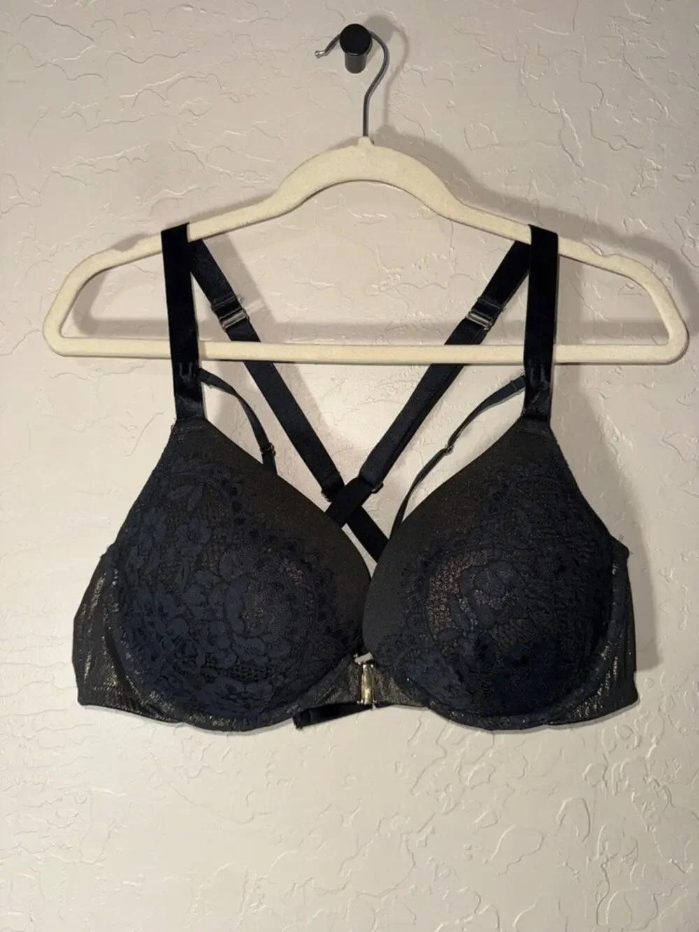 Cacique boost plunge black and gold front closure padded bra size 44b